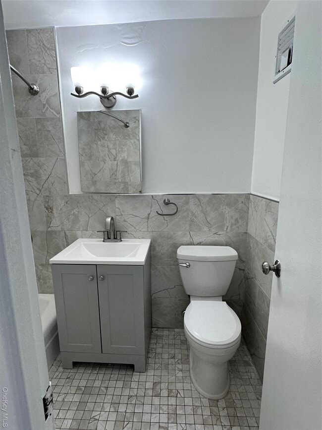 Building Photo - 20 Wendell St