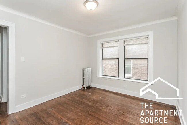 Building Photo - 6143 S Woodlawn Ave