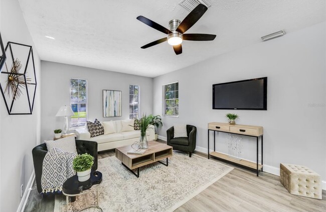 Building Photo - 3703 W Leila Ave