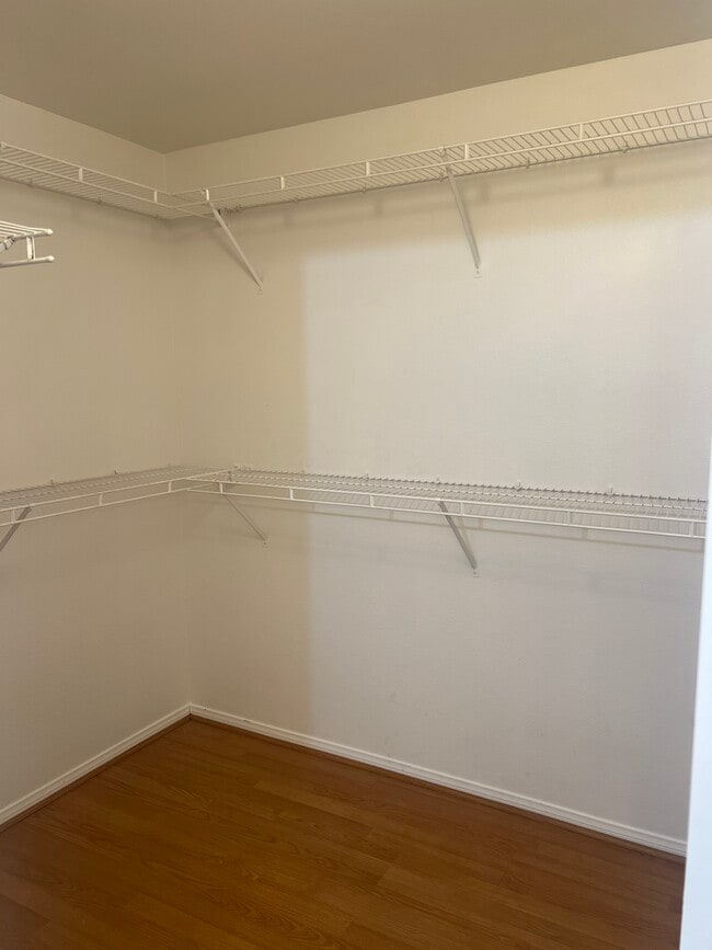 Building Photo - 8555 W Russell Rd