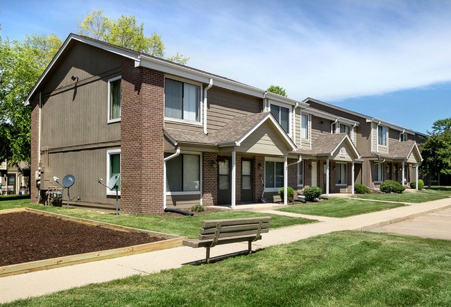 in Davenport at Crystal Ridge Apartments in Davenport, IA - Crystal Ridge Apartments & Townhomes