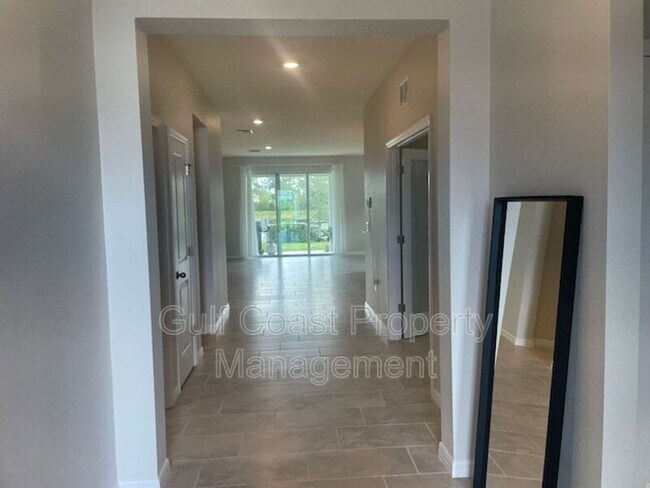 Building Photo - 2207 Midnight Pearl Dr