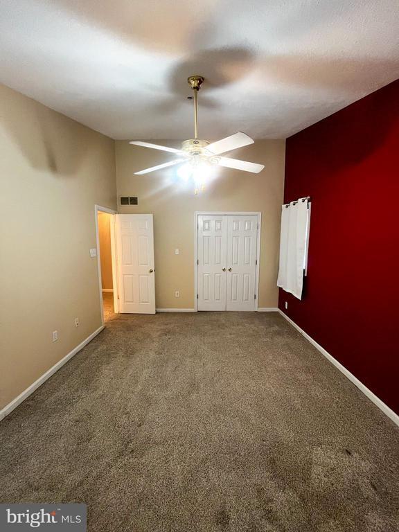 Building Photo - 141 Spencer Cir