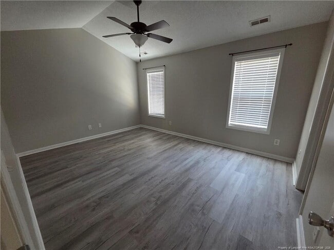 Building Photo - 220 Loxley Ln