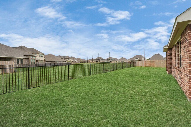 Building Photo - 2431 WAYBREAD Ln