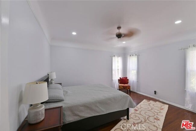 Building Photo - 9374 W Olympic Blvd