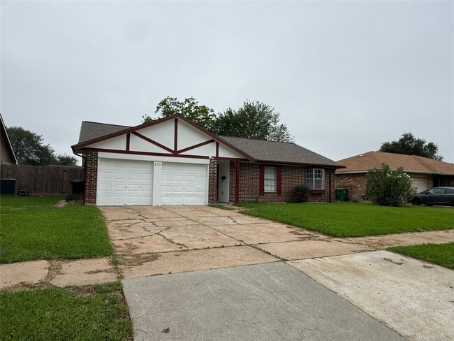 Building Photo - 10519 Kirkglen Dr