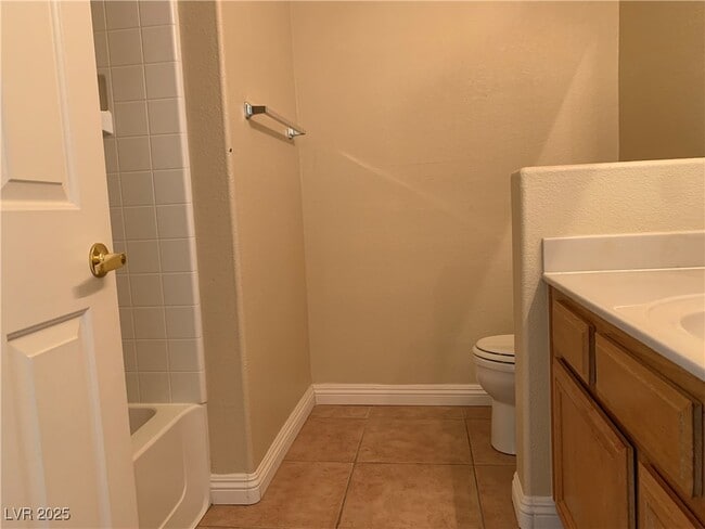 Building Photo - 7127 S Durango Dr