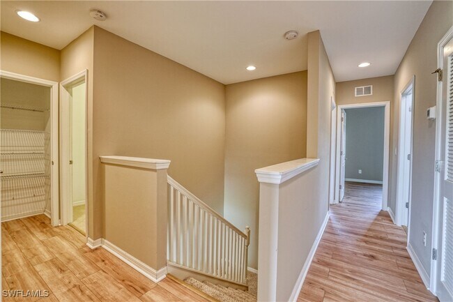 Building Photo - 15108 Summit Pl Cir