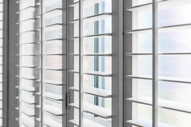 Building Photo - 24830 Mason Trail Dr