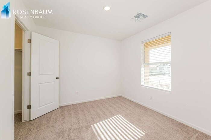 Building Photo - 8888 W Swansea Dr