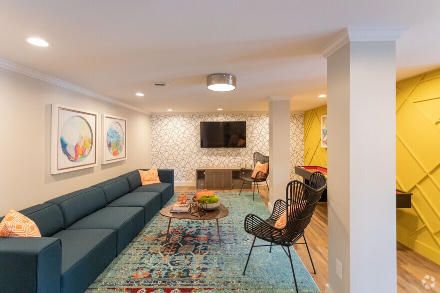 865 Bellevue Apartments 865 Bellevue Rd Nashville TN 37221