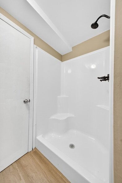 Building Photo - 121 Caldwell Dr
