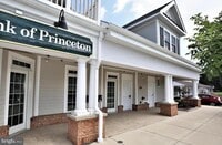 Building Photo - 11 Cranbury Rd