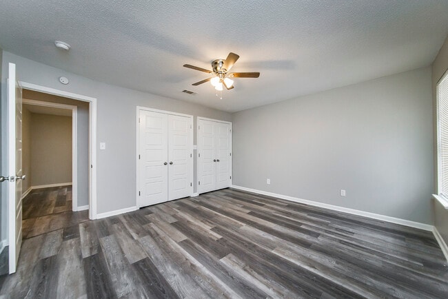 Building Photo - 17 Chalet St