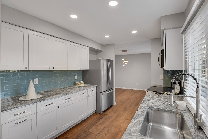 Building Photo - 8278 E Long Pl