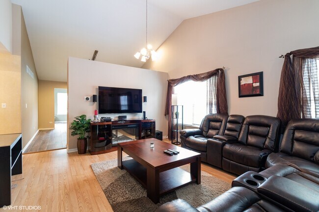 Building Photo - 3007 Chestnut Pointe Dr