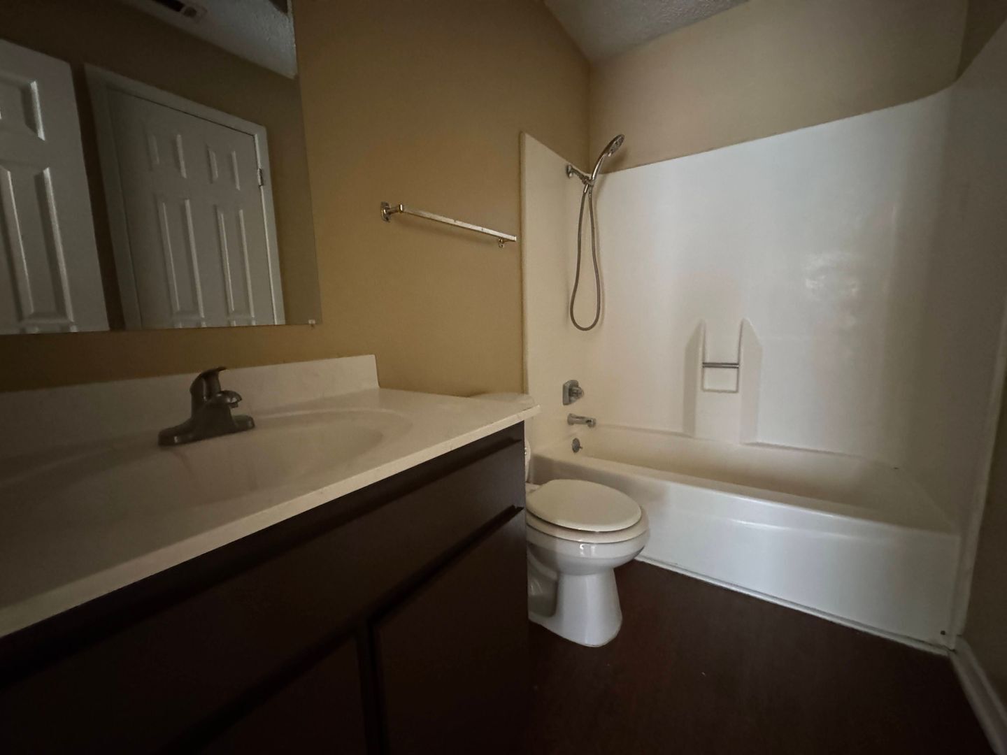 Building Photo - 1102 Covey Ln