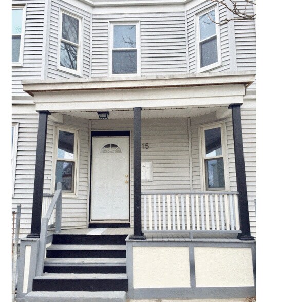 Primary Photo - 15 Cawfield St