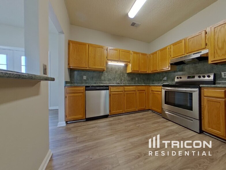 Building Photo - 309 Tendrill Ct
