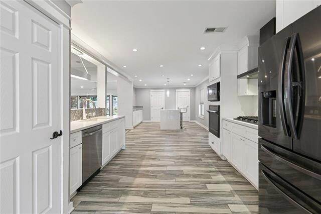 Building Photo - 33 Shenandoah St