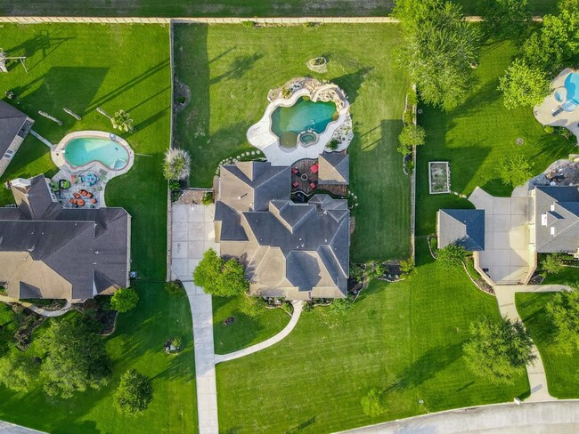 Building Photo - 2603 Braer Ridge Dr