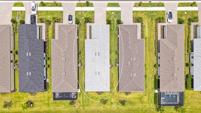 Building Photo - 6476 Silverstar Dr