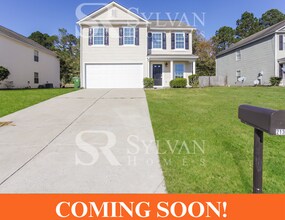 Building Photo - At Last, This Is What You Have Been Searching For!