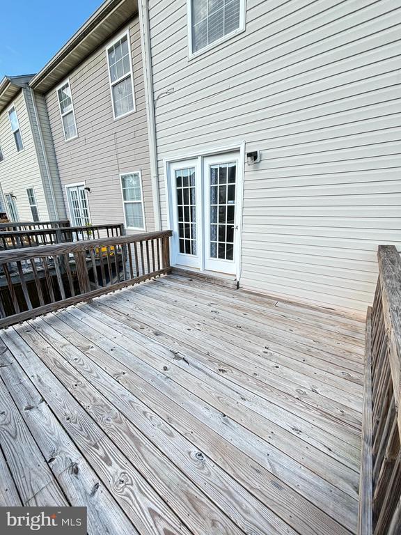 Building Photo - 110 Raquel Ct