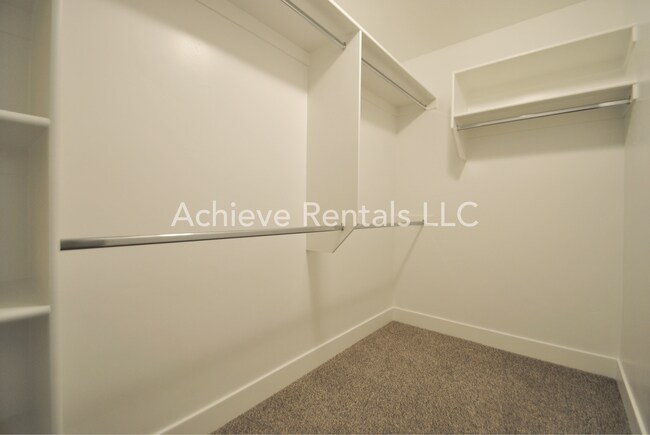 Building Photo - 2031 N 350 E