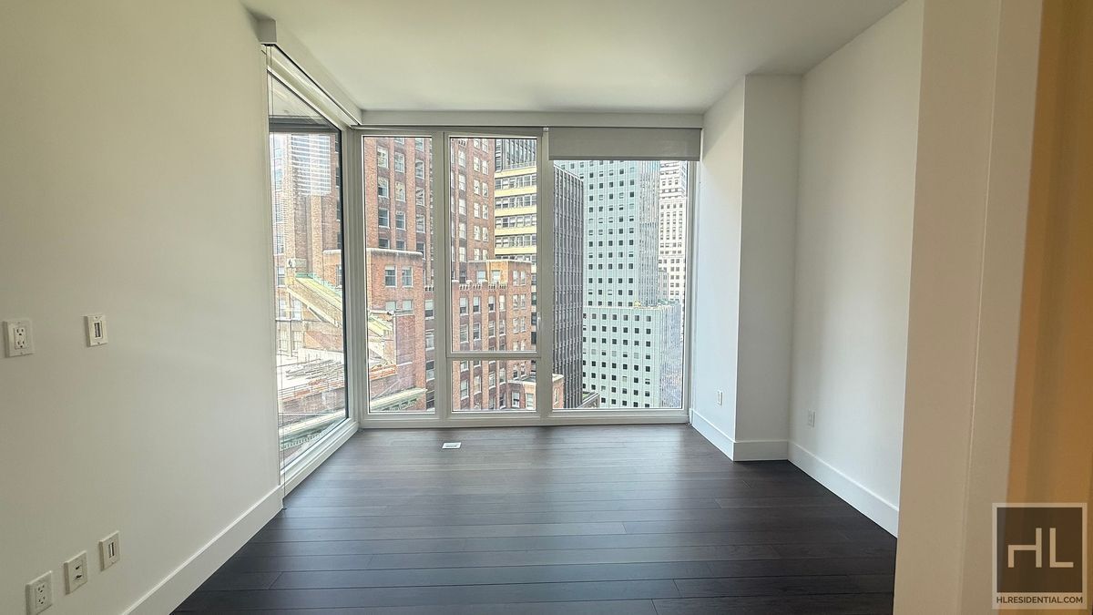 Building Photo - East 44th Street