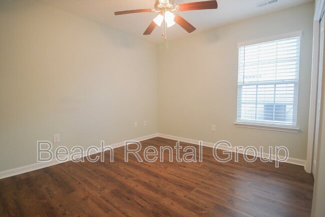 Building Photo - 35 Palmetto Green Dr