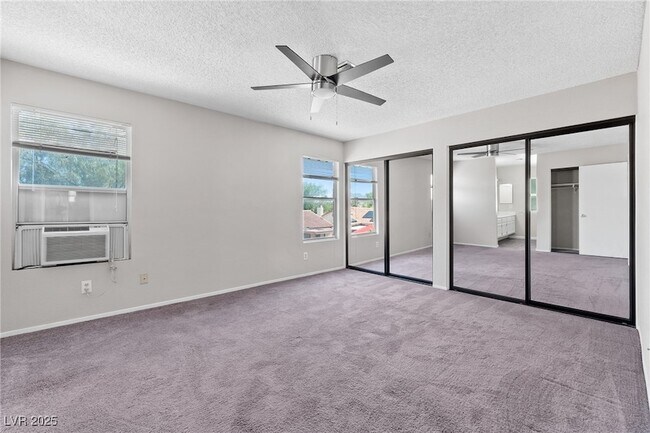 Building Photo - 497 Coco Palms Ave