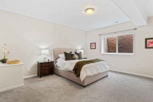 Building Photo - 3830 Brushland Ct