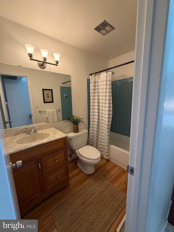 Building Photo - 1016 Timber Creek Dr
