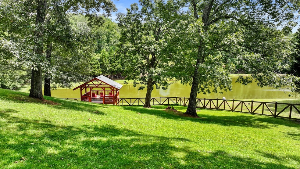 Building Photo - 1650 Loving Rd