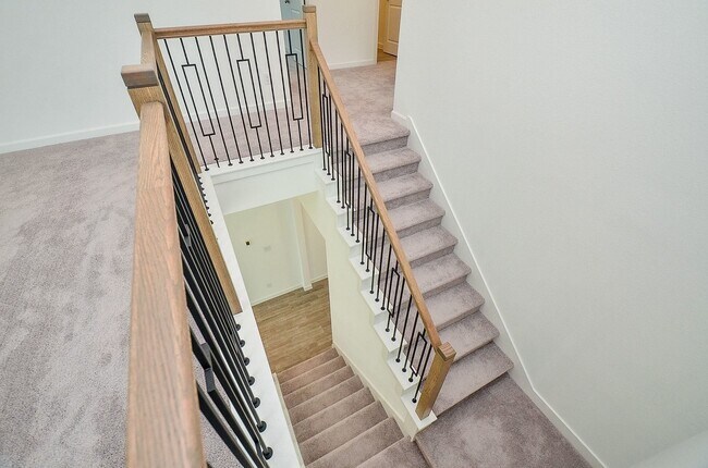 Building Photo - 3811 Hermitage Dr