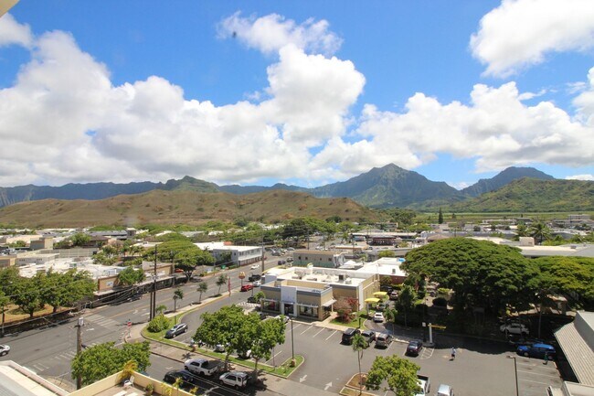 Building Photo - Live in the Heart of Kailua with Ocean Views!