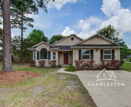 Building Photo - 8115 Pleasant Ridge Dr