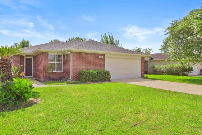 Building Photo - 12803 Rockford Dr