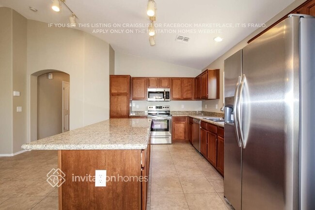 Building Photo - 17850 W Boca Raton Rd