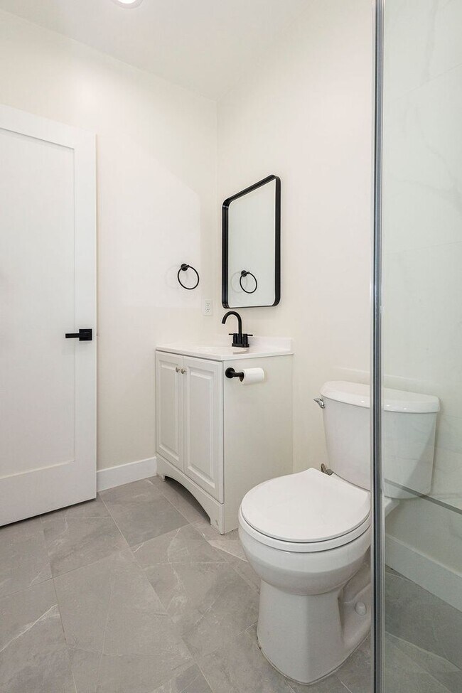 Building Photo - Keystone