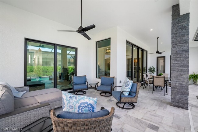 Building Photo - 930 Sycamore Ct