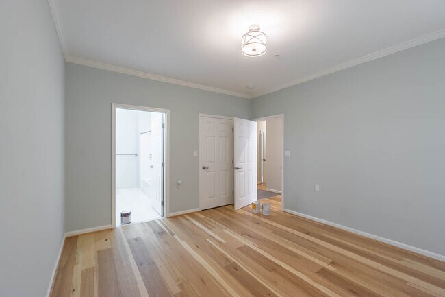 Building Photo - 6495 Tayack Pl
