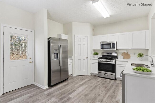 Building Photo - 2913 Greyhawk Ln