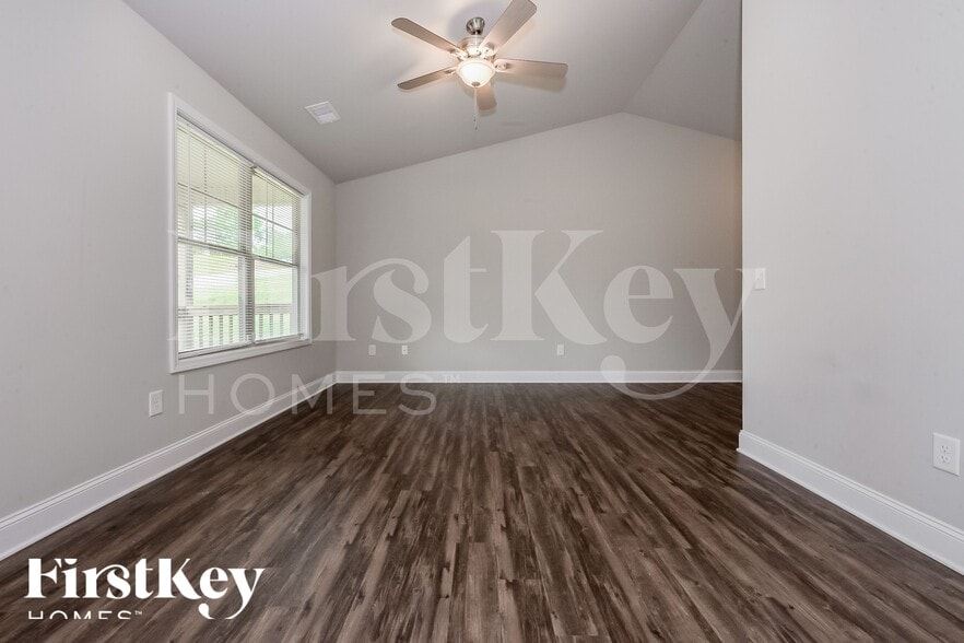 Building Photo - 6950 Crooked O Trail