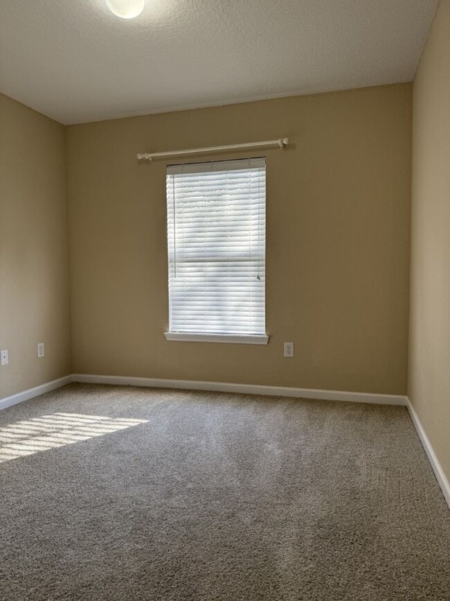 Building Photo - Move-in ready in Fleming Island Plantation