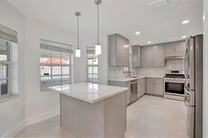 Building Photo - 2410 NW 137th Terrace