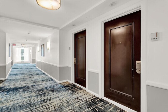 Building Photo - 4391 Collins Ave
