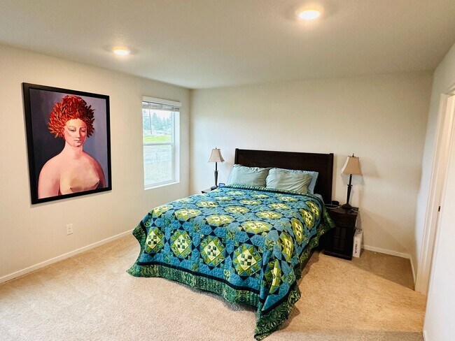 Building Photo - Beautiful Nearly New Ridgefield Home